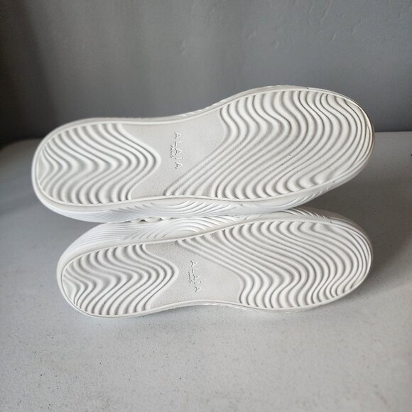 Alaia Knit Sneaker "EUC" - Picture 8 of 16